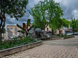 La Fontaine Place du Poids de Ville