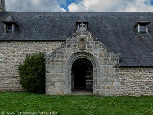Grande entrée de l'église St-Théa