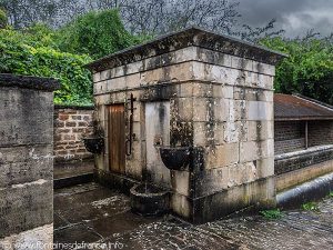 La Fontaine du Bas