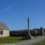 La Croix de l'enclos de la Chapelle St-They