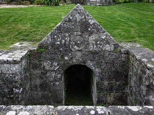 La Fontaine de la Ste-Trinité de Kerfeunteun