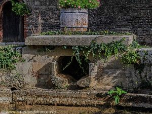 Source dite Du Fer à Cheval