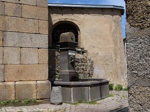 La Fontaine de l'Eglise