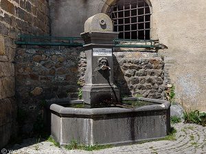 La Fontaine de l'Eglise
