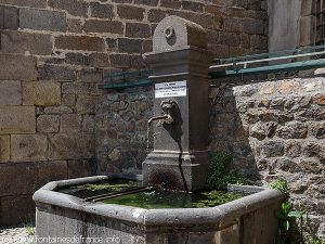 La Fontaine de l'Eglise