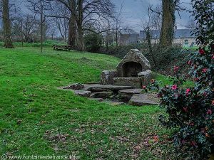 La Fontaine St-Cadou