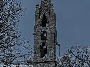 Clocher de la chapelle St-Cadou