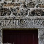 Inscrition porte de la sacristie