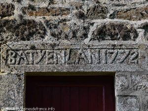 Inscrition porte de la sacristie