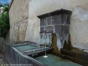 La Fontaine rue de Garde
