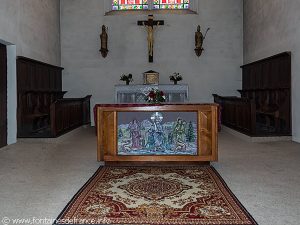 Autel de l'église St-Bonnet
