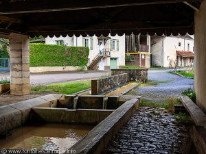 Abreuvoir et Lavoir de Greucourt