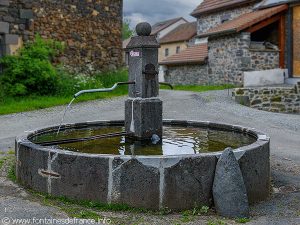 La Fontaine rue des Fontaines