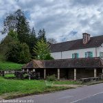 La Source et le Lavoir de Vellexon