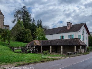 La Source et le Lavoir de Vellexon