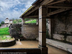 La Source et le Lavoir de Vellexon