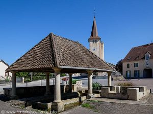 La Fontaine et le Lavoir