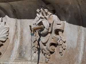 Fontaine St-Pierre Fourrier restaurée