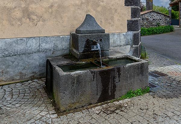 La Fontaine rue de la Combe