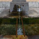 La Fontaine rue de la Combe