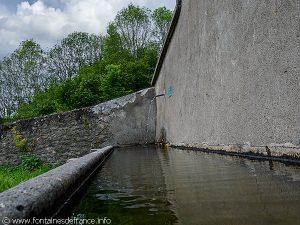 La Fontaine rue des Bacauds