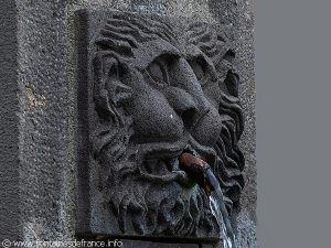 La Fontaine Place du désert