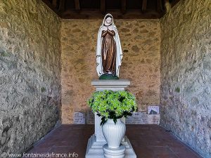 Statue de la Sainte-Vierge