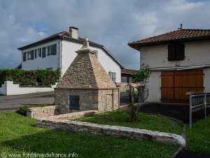 La Fontaine rue des Fontaines