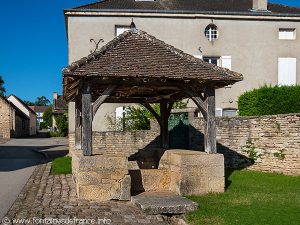 Fontaine de Vieil Moulin