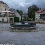 La Fontaine Place de la Froterie