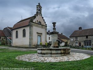 La Fontaine Grande Rue