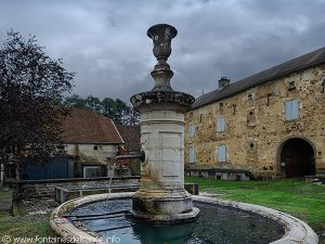La Fontaine Grande Rue