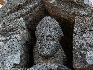 Statue de St-Théleau ou St-Delo