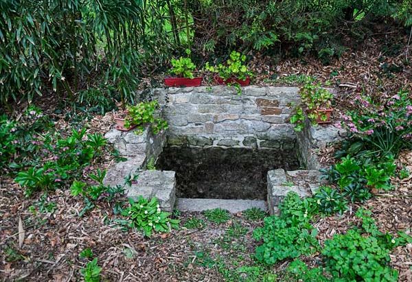 Fontaine-Lavoir chemin du Rupoez Fontaine-Lavoir chemin du Rupoez