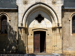 Portail de l'église St-Pierre