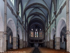 Intérieur de l'église St-Pierre