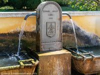 Ecusson de la Fontaine