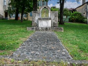 La fontaine Rte de Chalosse