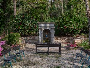 Fontaine N-D de Roscudon