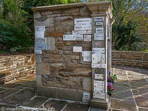 Ex-voto à la Fontaine N-D de Roscudon